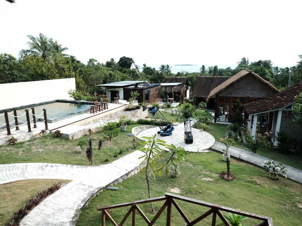 pool-karimunjawa-garden